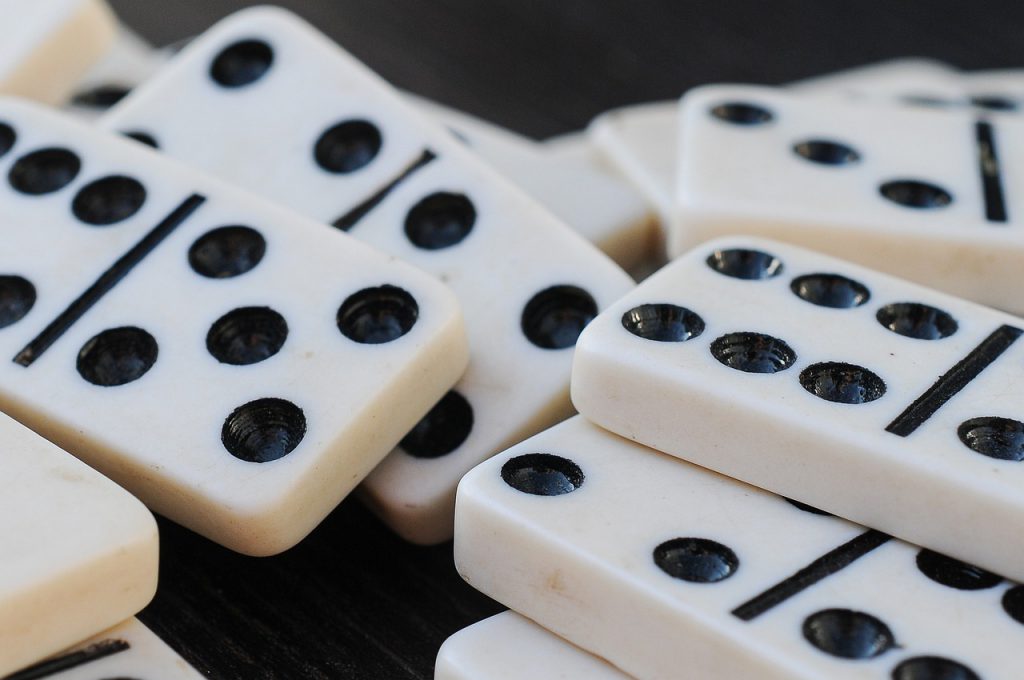 domino, game, gambling-6512998.jpg